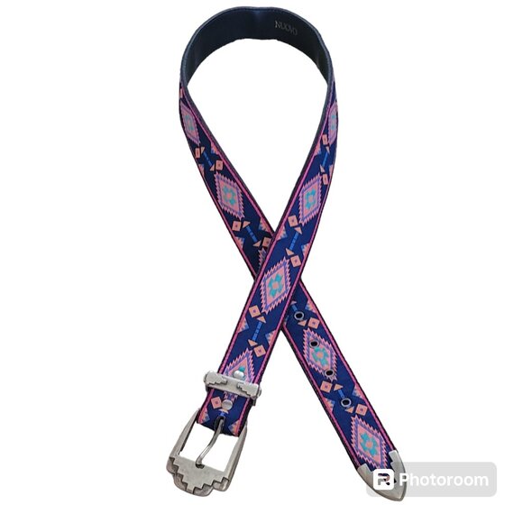 Nuovo Belt 36" Southwestern Design Rockabilly Cast Silver Buckle Vtg Blue Pink - Picture 2 of 11